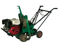 起草皮机，梳草机，草坪机